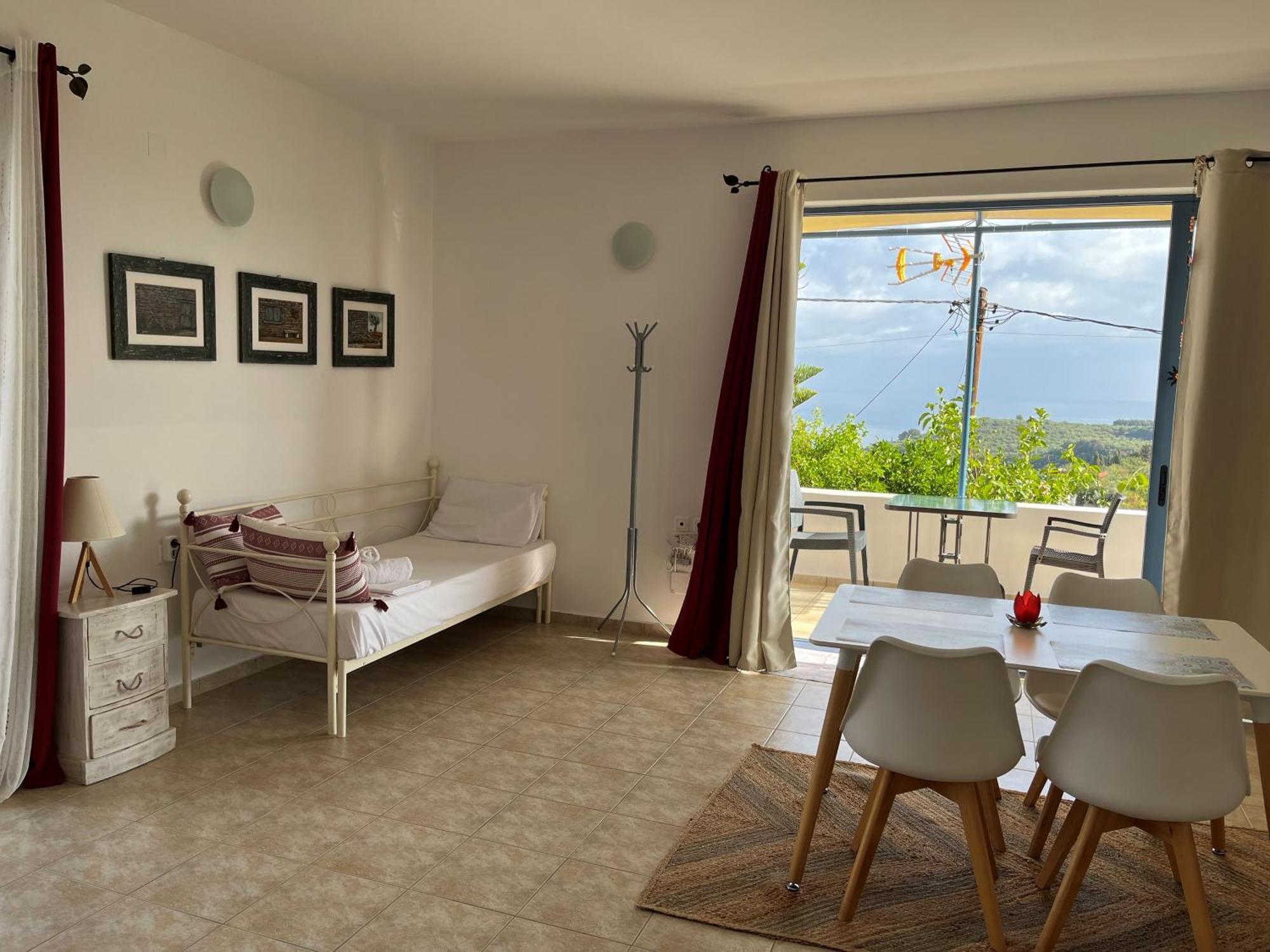 Villa Thea - Τhe View 1St Floor Ano Yerakarion Экстерьер фото