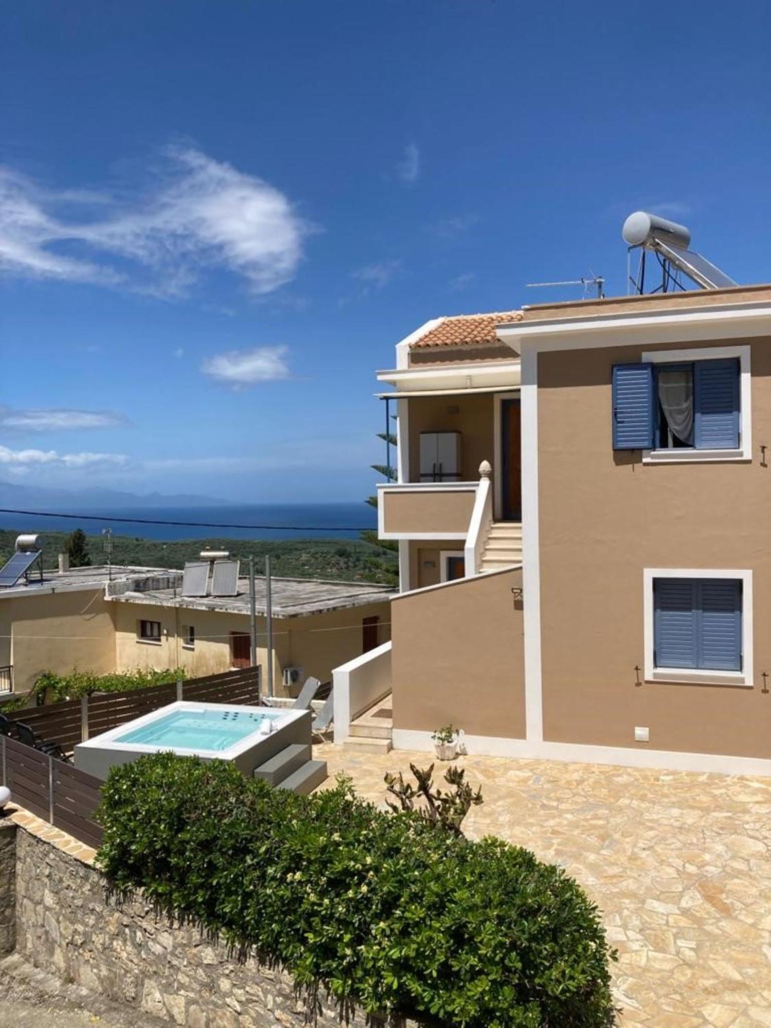 Villa Thea - Τhe View 1St Floor Ano Yerakarion Экстерьер фото